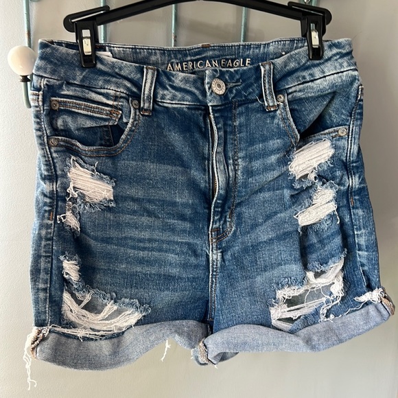 American Eagle Outfitters Pants - American eagle jean shorts size Large